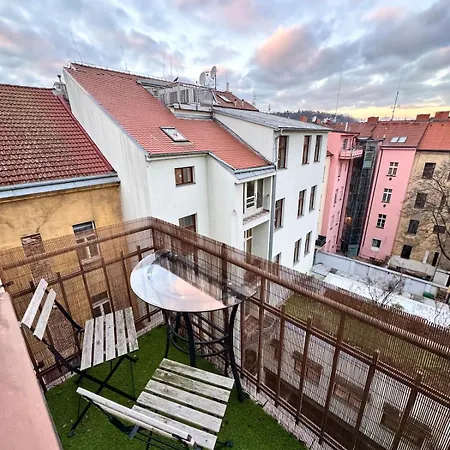 Cozy Family Riverside In Apartamento Praga