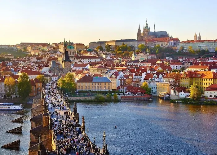 Cozy Family Riverside In * Prague